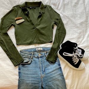 Outfit (size small)
